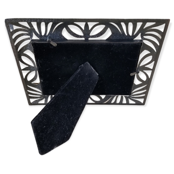 Vintage Greeting Card 5 1/2" x 3 1/2" Photo Easel Back Silvertone Picture Frame - Picture 3 of 8